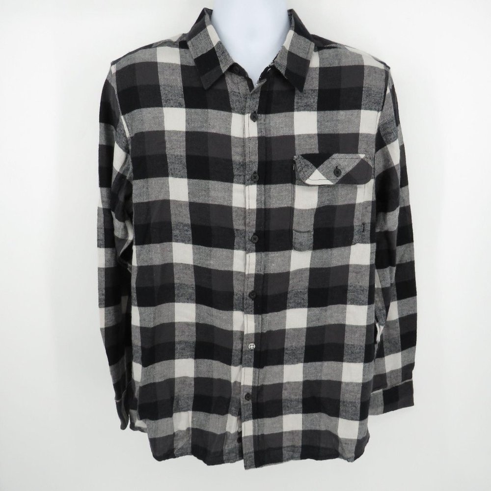 Amplify Mens Button Up Black White Flannel Shirt Large NWT $38